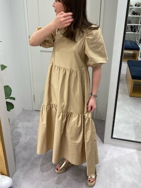 「RANDA（ランダ）のアイテム（サンダル、ゴールド系）」を使った、narumi matsuokaさん（レディース・155cm）の夏コーディネート