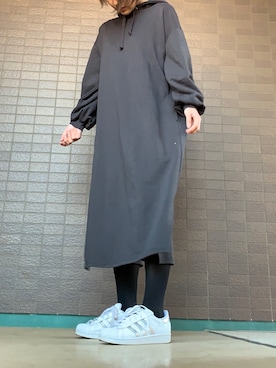 「adidas（アディダス）のスーパースター［SUPERSTAR］アディダスオリジナルス（スニーカー）」を使った、inaasuさん（レディース・159cm）の春コーディネート