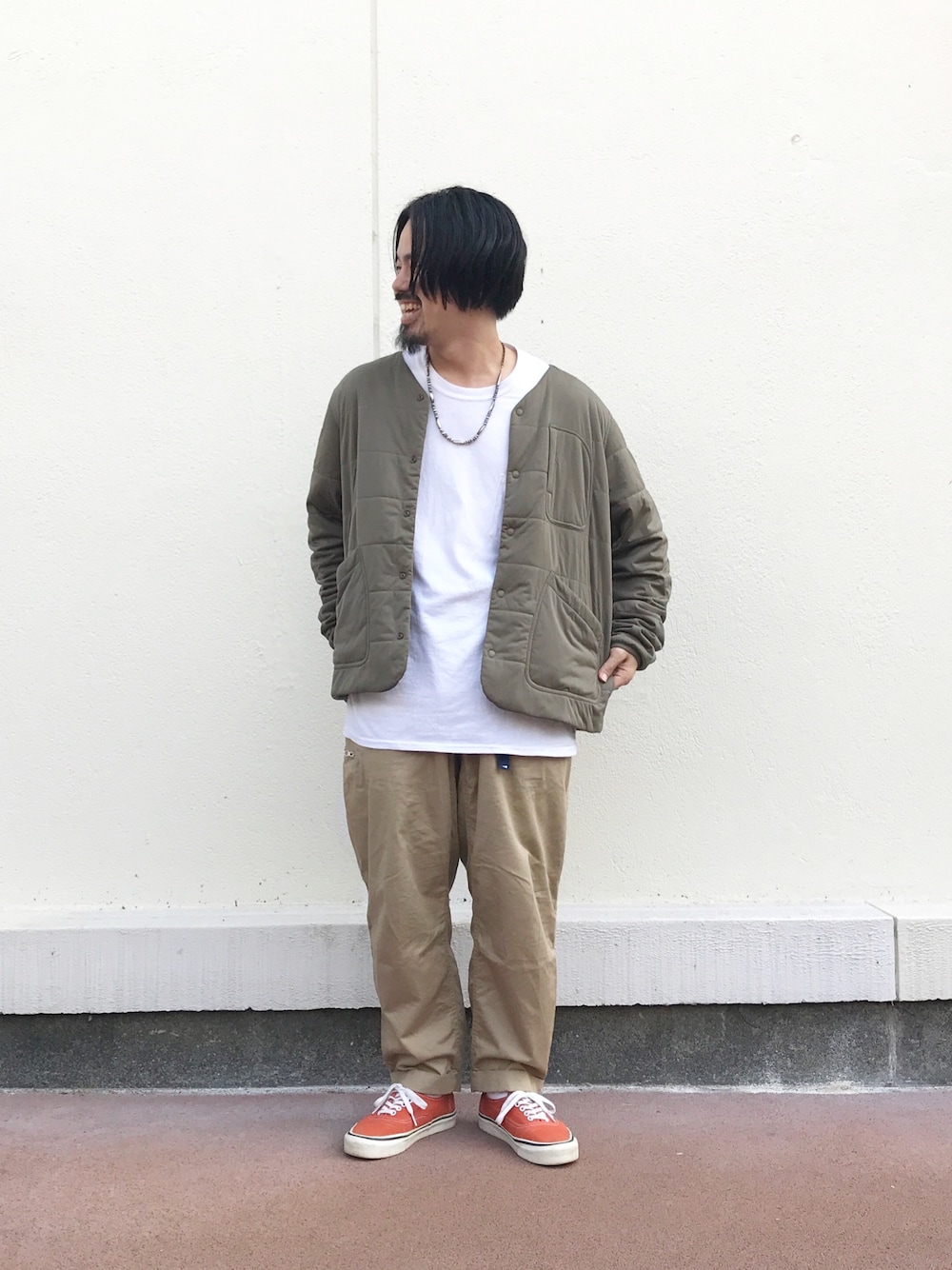 「snowpeak、heavyweightcollections、Pilgrim SURF＋SUPPLY、VANS、BEAMS、秋コーデ、インサレーション、秋、fashion、クライミングパンツ」｜「Snow Peakのアイテム（ブルゾン、ブラウン系）」を使った、toshiya kato／加藤 寿弥さん（メンズ・166cm）の秋コーディネートの1枚目の写真