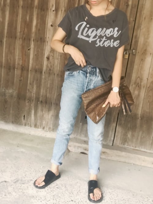 TODAYFUL Grinder Logo Tシャツ TODAYFUL（トゥデイフル）の「Grinder Logo Tシャツ（Tシャツ