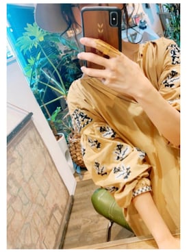 「刺繍」｜「アイテム（PC・スマホグッズ/家電）」を使った、SHIORI HIRAI◡̈さん（レディース・153cm）の冬コーディネート