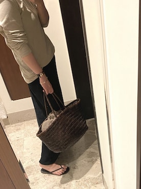 「マキシスカート」｜「アイテム（ビーチサンダル）」を使った、whitebeigeさん（レディース・156cm）の春コーディネート