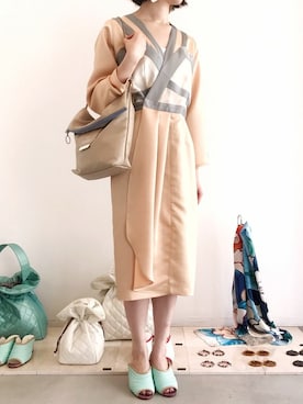 「ピアス」｜「アイテム（サンダル）」を使った、THEATRE PRODUCTSさん（レディース・158cm）の春コーディネート