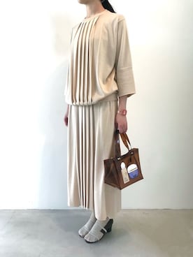 「アイテム（タイツ/ストッキング）」を使った、THEATRE PRODUCTSさん（レディース・158cm）の冬コーディネート