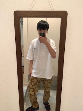 「YEVS（イーブス）のアイテム（パンツ）」を使った、YGさん（メンズ・171cm）の春コーディネート