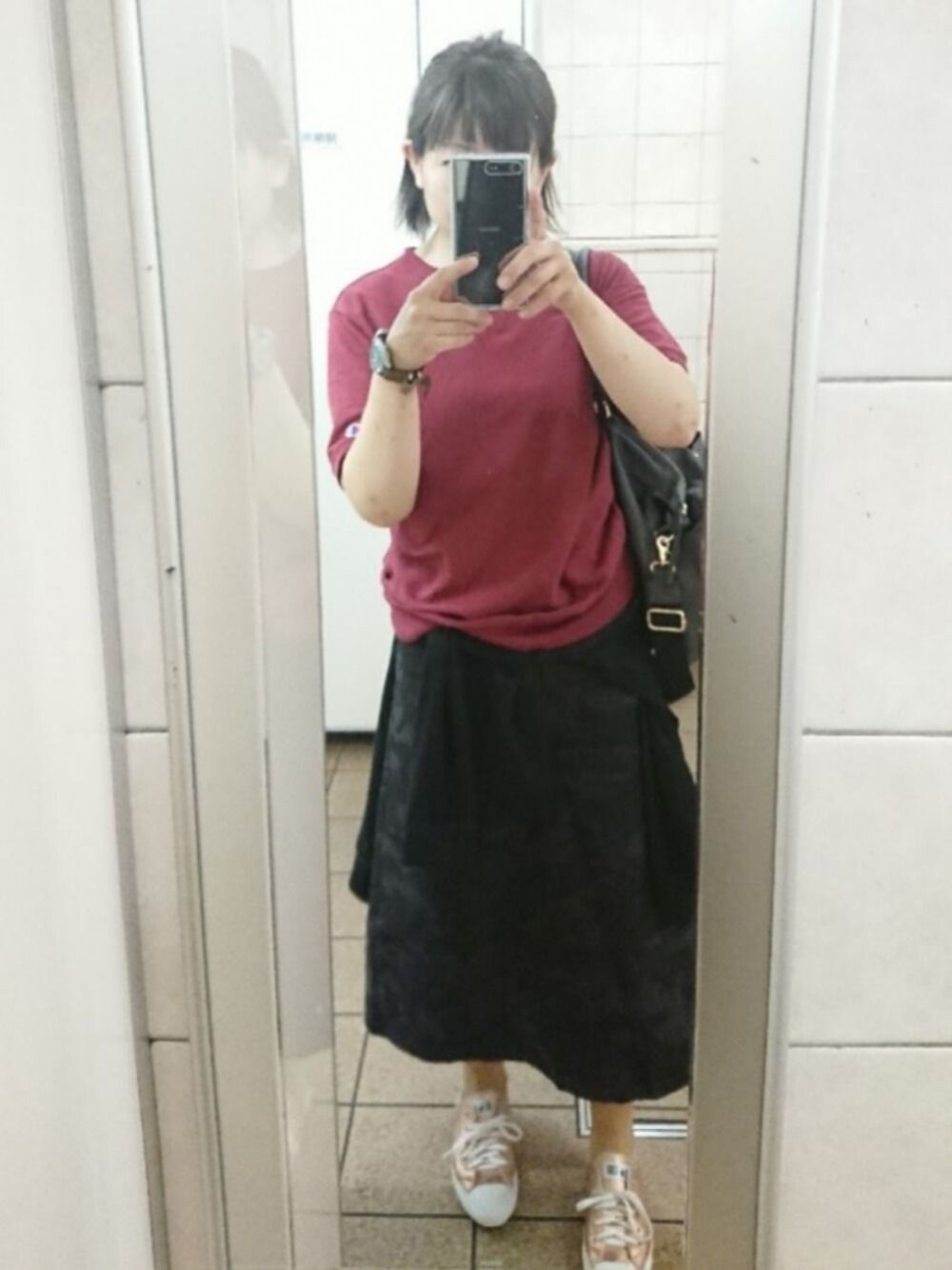 「カモフラ、ユニクロ、プチプラ、プチプラコーデ、カジュアル、スカート、ラクチンコーデ、リラックススタイル」｜「つーはん。のアイテム（スカート、ブラック系）」を使った、ミドコさん（レディース・155cm）の夏コーディネートの1枚目の写真