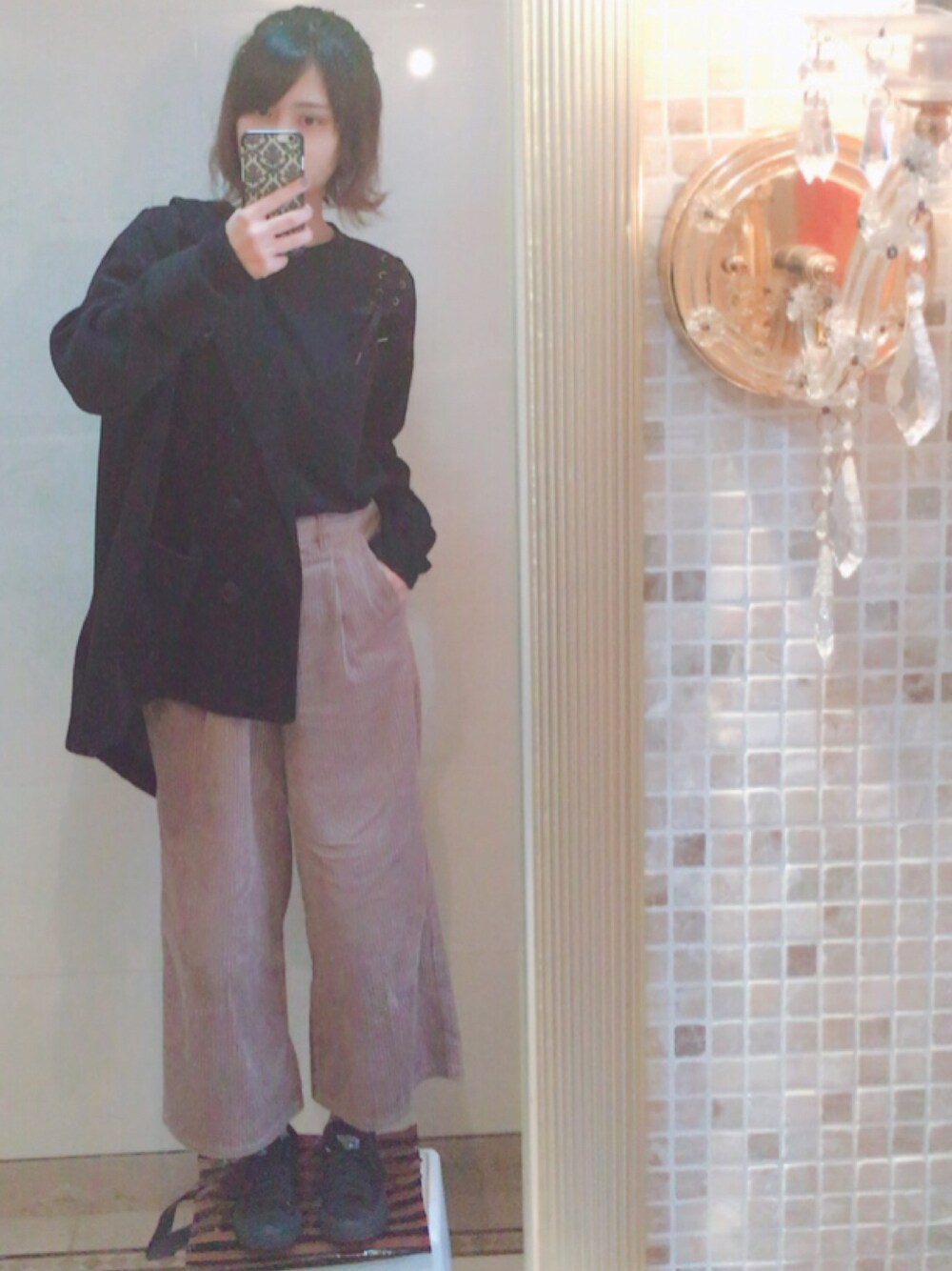 「シンプル、ゆるコーデ、ピンク、schoolstyle」｜「Cutie Blondeのコーデュロイワイドパンツ（その他パンツ、ピンク系）」を使った、MYAOさん（レディース・160cm）の春コーディネートの1枚目の写真