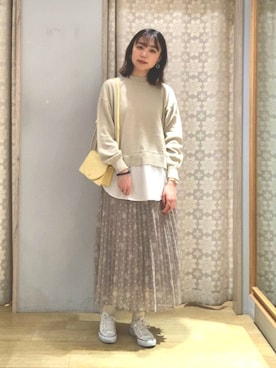 「イエローバッグ」｜をり。さん（レディース・167cm）の冬コーディネート