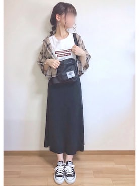 「Daniel Wellington（ダニエルウェリントン）の販売終了クラシックペティット アッシュフィールド32mm（アナログ腕時計）」を使った、mocaさん（レディース・155cm）の秋コーディネート