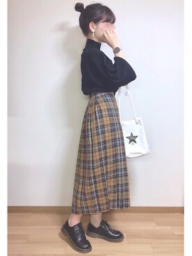 「Daniel Wellington（ダニエルウェリントン）の販売終了クラシックペティット アッシュフィールド32mm（アナログ腕時計）」を使った、mocaさん（レディース・155cm）の秋コーディネート