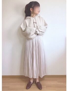 「SESTO（セスト）のかかとが踏めるコインローファー型押しパンプス（ローファー）」を使った、mocaさん（レディース・155cm）の春コーディネート