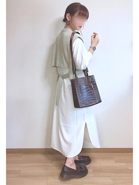 「Daniel Wellington（ダニエルウェリントン）の販売終了クラシックペティット アッシュフィールド32mm（アナログ腕時計）」を使った、mocaさん（レディース・155cm）の秋コーディネート