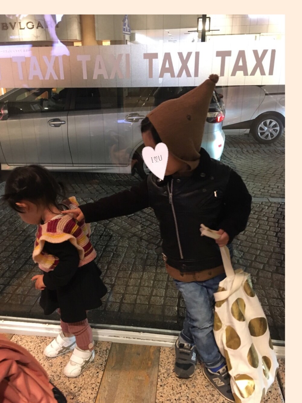 「冬コーデ、女の子、男の子コーデ、キッズコーデ」｜「ZARAのアイテム（カーディガン/ボレロ、ブラウン系）」を使った、kylieさん（キッズ・80cm）の秋コーディネートの1枚目の写真