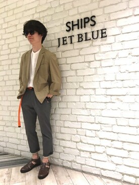 「SHIPS JET BLUE（シップスジェットブルー）のアイテム（サンダル）」を使った、上岡さん（メンズ・174cm）の春コーディネート