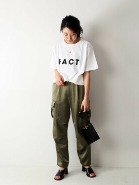 「SILENT POETS（サイレントポエツ）のアイテム」を使った、watanabeさん（レディース・161cm）の春コーディネート