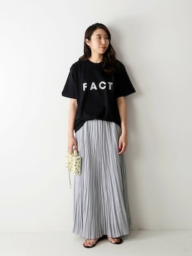 「SILENT POETS（サイレントポエツ）のアイテム」を使った、watanabeさん（レディース・161cm）の春コーディネート
