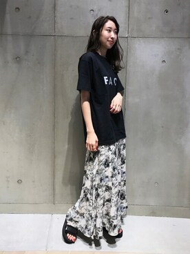 「SILENT POETS（サイレントポエツ）のアイテム」を使った、watanabeさん（レディース・161cm）の夏コーディネート