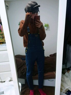 「HARE」｜「アイテム（サロペット/オーバーオール）」を使った、けんとさん（メンズ・175cm）の冬コーディネート