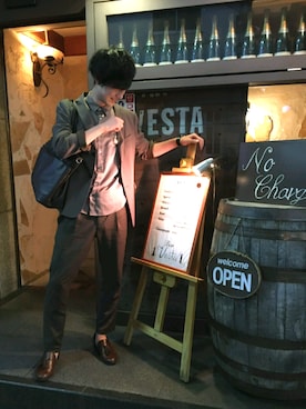 「アイテム（チョーカー、ブルー系）」を使った、けんとさん（メンズ・175cm）の春コーディネート
