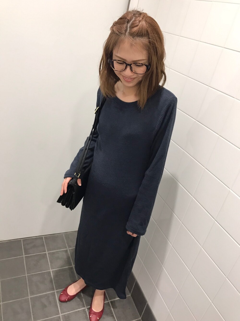 「妊婦、ootd、ワンピース、ラフ、しまむら」｜「FOREVER 21のアイテム（シューズ、レッド系）」を使った、みさんさん（レディース・155cm）の春コーディネートの1枚目の写真