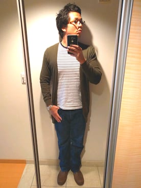 「URBAN RESEARCH ROSSO MEN（アーバンリサーチロッソメン）のアイテム（カーディガン/ボレロ）」を使った、がんばるパパさん（メンズ・182cm）の秋コーディネート