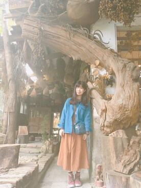 「travel」｜「アイテム（デニムジャケット）」を使った、iannさん（レディース・156cm）の春コーディネート