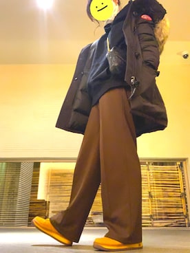 「スニーカー好きと繋がりたい」｜「アイテム（ダウンジャケット/コート）」を使った、MIDI⑅ᵕ˖♡さん（レディース・157cm）の冬コーディネート