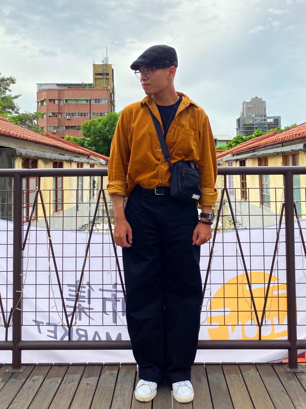 「ootd、lookbook、streetstyle、streetwear、ootdtw、outfit、outfitoftheday」｜「no brandのアイテム（キャップ、ブラック系）」を使った、Ting-瑋さん（メンズ・172cm）の秋コーディネートの1枚目の写真