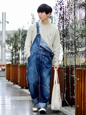「Lee（リー）のアイテム（サロペット/オーバーオール）」を使った、ひっちさん（メンズ・172cm）の冬コーディネート