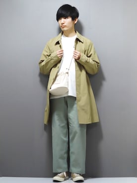 「春カラー」｜「アイテム（ステンカラーコート）」を使った、ひっちさん（メンズ・172cm）の冬コーディネート