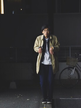 「wearhalloween2017」｜「アイテム（トレンチコート）」を使った、isseiiwasakiさん（メンズ・172cm）の秋コーディネート