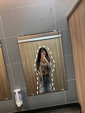 「COMMON PROJECTS（コモンプロジェクト）のアイテム」を使った、Claireさん（レディース・170cm）の秋コーディネート