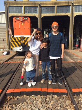 「OVERKILL inc.（オーバーキル）のアイテム」を使った、Long Long Leeさん（メンズ・178cm）の春コーディネート