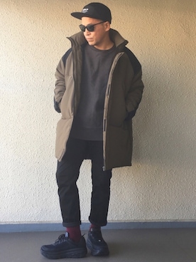 「Yeezy（イージー）のアイテム（スウェット）」を使った、hiroxさん（メンズ・170cm）の冬コーディネート