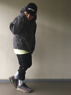 「Yeezy（イージー）のアイテム（キャップ）」を使った、hiroxさん（メンズ・170cm）の冬コーディネート