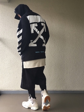 「Yeezy（イージー）のアイテム（レッグウェア）」を使った、hiroxさん（メンズ・170cm）の秋コーディネート