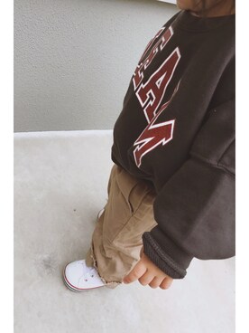 「アイテム（スウェット）」を使った、umh.さん（キッズ・110cm）の秋コーディネート