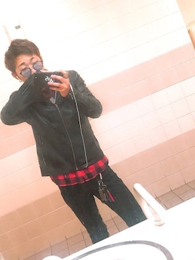 「レザーブーツ」｜「アイテム（ライダースジャケット）」を使った、昆布だし。さん（メンズ・166cm）の秋コーディネート