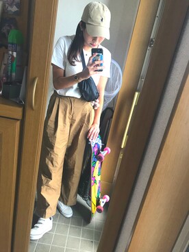 「無印良品（ムジルシリョウヒン）のアイテム（パンツ、ベージュ系）」を使った、もえぴさん（レディース・162cm）の秋コーディネート