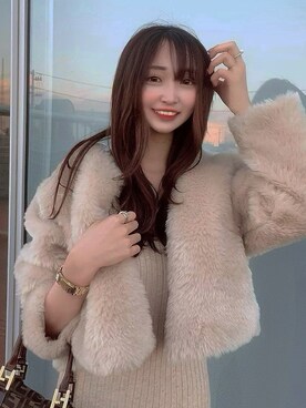 「Guess（ゲス）のアイテム（腕時計）」を使った、亜美さん（レディース・163cm）の冬コーディネート