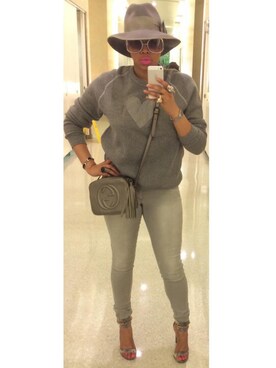 「AG JEANS（エージージーンズ）のアイテム」を使った、Abby Love さん（レディース・165cm）の秋コーディネート