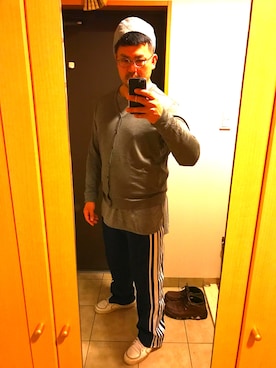「HUGO BOSS（ヒューゴボス）のアイテム（カーディガン/ボレロ）」を使った、kenjiMさん（メンズ・175cm）の春コーディネート