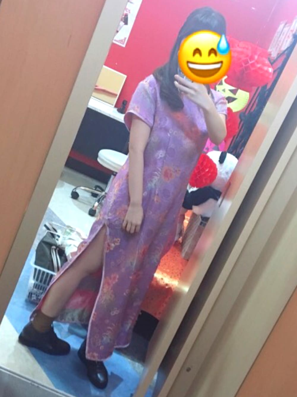 「コスプレ、プリクラ、ワンピース、セクシー、ラブアンドピース2018、秋服準備はじめました、プチプラ、秋、大人コーデ、スリット」｜「レンタルのアイテム（ワンピース、パープル系）」を使った、nanaさん（レディース・155cm）の秋コーディネートの1枚目の写真