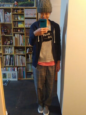 「ロゴニット」｜「アイテム（キャミソール）」を使った、pann さん（レディース・165cm）の冬コーディネート