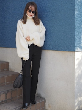 「LAULEN（ローレン）のアイテム（スラックス）」を使った、shino◡̈*❤︎さん（レディース・154cm）の冬コーディネート