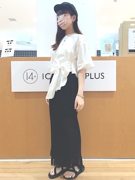 「14+（イチヨンプラス）のアイテム（キャスケット）」を使った、14+ あべのHOOP店 スタッフさん（レディース・165cm）の夏コーディネート