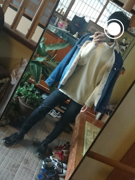 「肩掛け」｜「アイテム（デニムジャケット）」を使った、ともき / 畳屋さんさん（メンズ・173cm）の冬コーディネート
