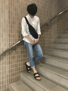 「Lee（リー）のアイテム（サンダル）」を使った、ともき / 畳屋さんさん（メンズ・173cm）の春コーディネート