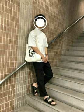 「CHUMS（チャムス）のアイテム（トートバッグ）」を使った、ともき / 畳屋さんさん（メンズ・173cm）の夏コーディネート