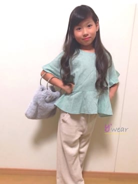 「CIAOPANIC TYPY（チャオパニックティピー）の【ママとおそろい】サーマルスリットパンツ（その他パンツ）」を使った、ゆっぴーさん（キッズ・120cm）の夏コーディネート